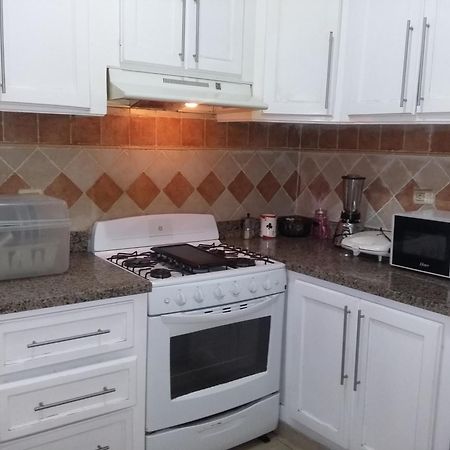 Habitacion Cerca Al Mar Y Zona Colonial Santo Domingo Exteriör bild